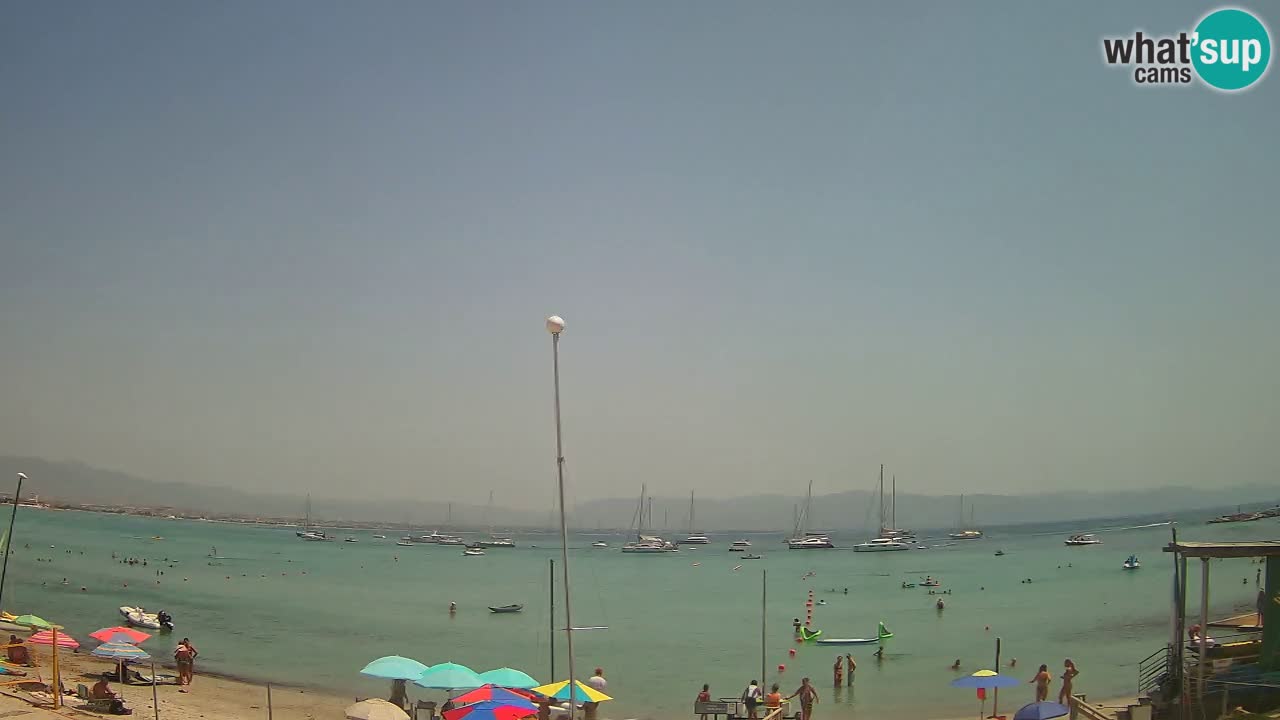 Spletna kamera Cagliari Windsurf Club – Pogled v živo s plaže Poetto
