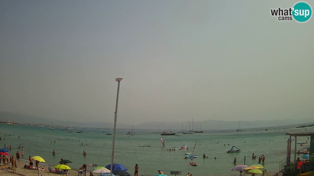 Spletna kamera Cagliari Windsurf Club – Pogled v živo s plaže Poetto