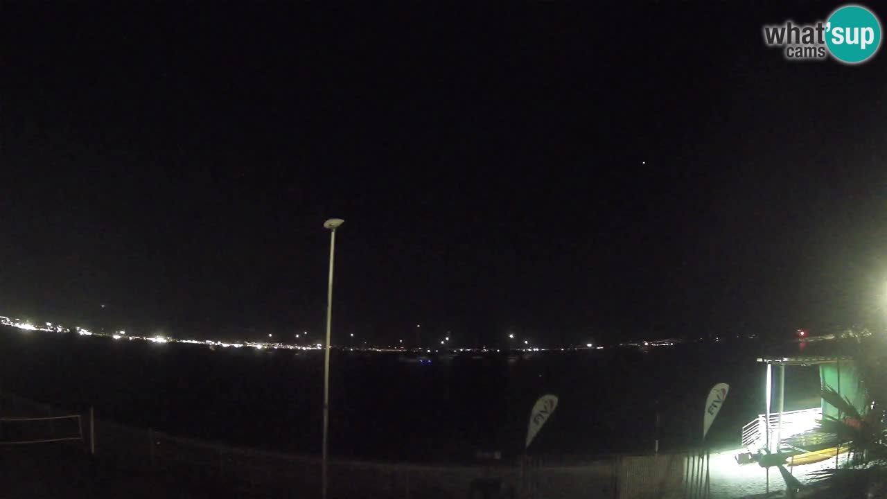 Spletna kamera Cagliari Windsurf Club – Pogled v živo s plaže Poetto