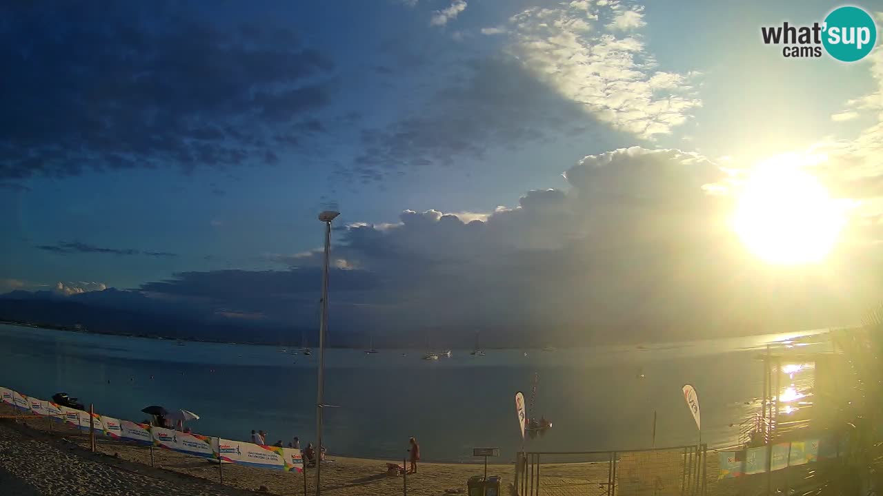 Webcam Cagliari Windsurf Club – Playa del Poetto en directo