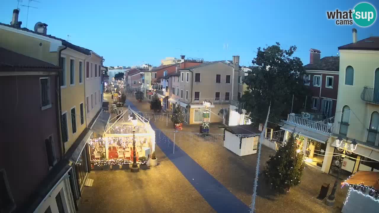 Caorle v živo | staro mestno jedro – Caorle poimenova Male Benetke