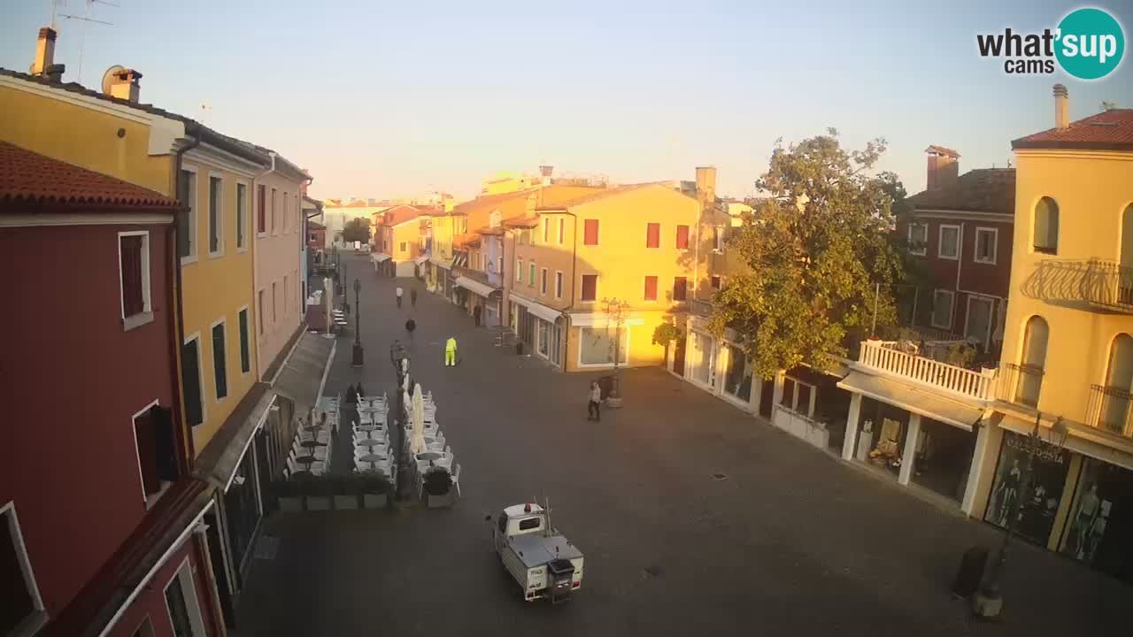 Caorle v živo | staro mestno jedro – Caorle poimenova Male Benetke