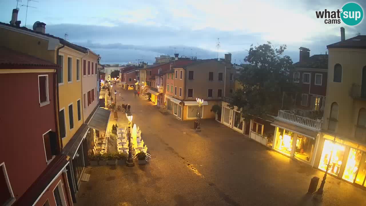 Caorle v živo | staro mestno jedro – Caorle poimenova Male Benetke