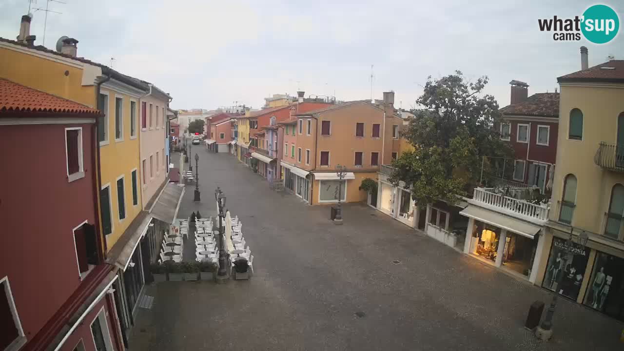 Caorle v živo | staro mestno jedro – Caorle poimenova Male Benetke