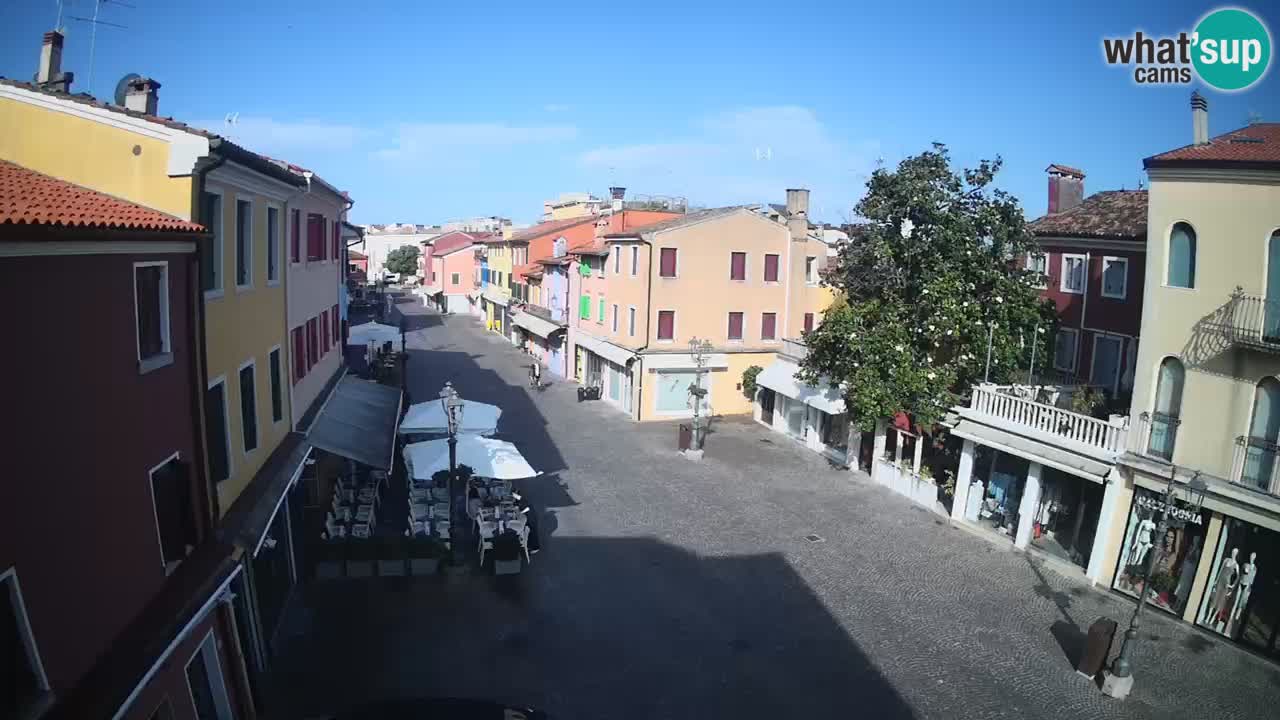 Caorle v živo | staro mestno jedro – Caorle poimenova Male Benetke