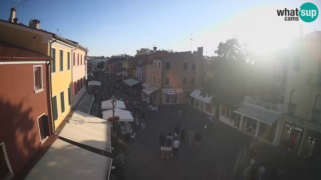 Caorle v živo | staro mestno jedro – Caorle poimenova Male Benetke
