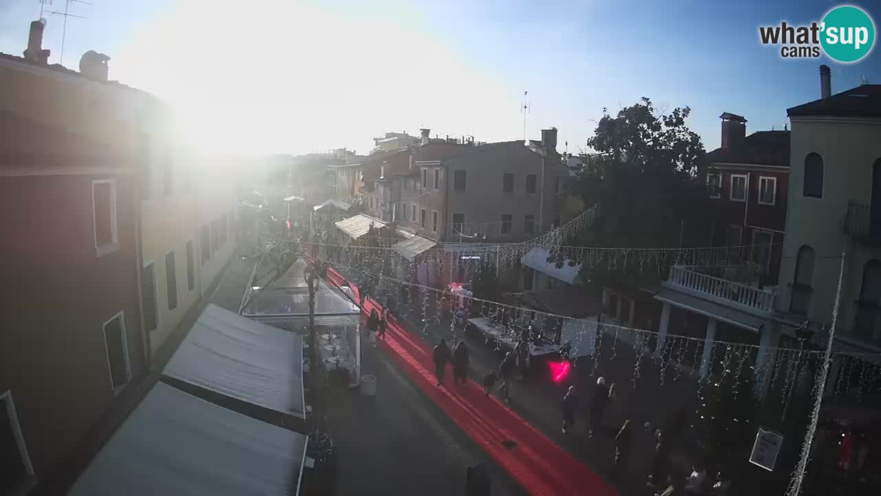 Caorle v živo | staro mestno jedro – Caorle poimenova Male Benetke