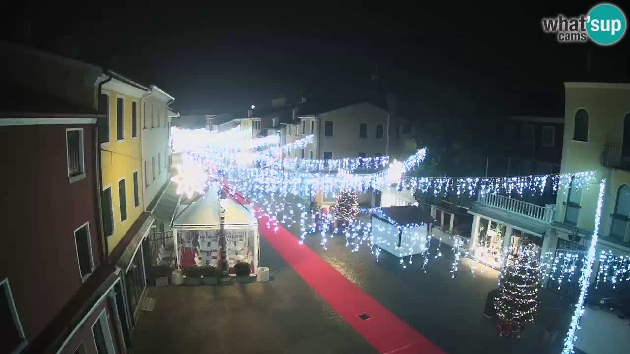 Caorle v živo | staro mestno jedro – Caorle poimenova Male Benetke