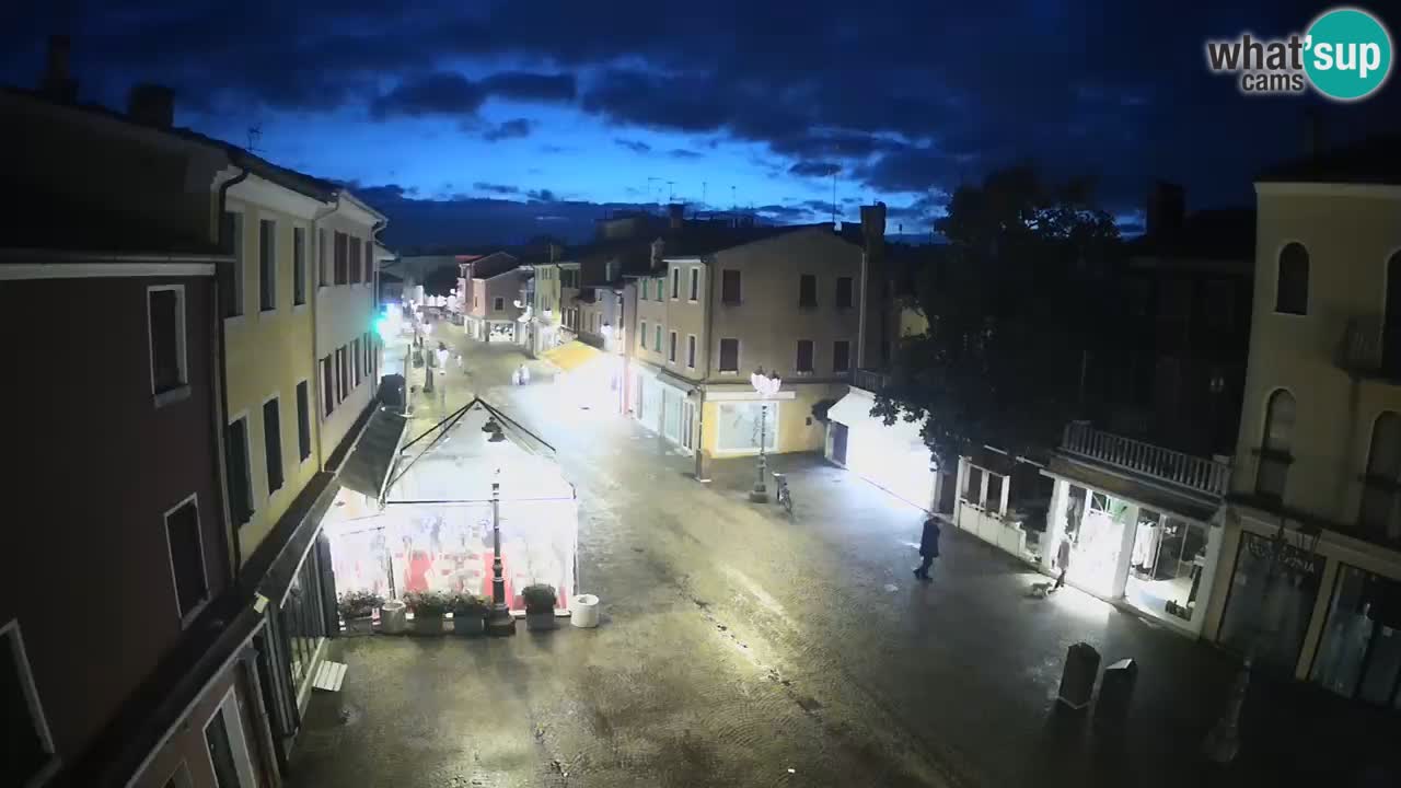 Caorle v živo | staro mestno jedro – Caorle poimenova Male Benetke