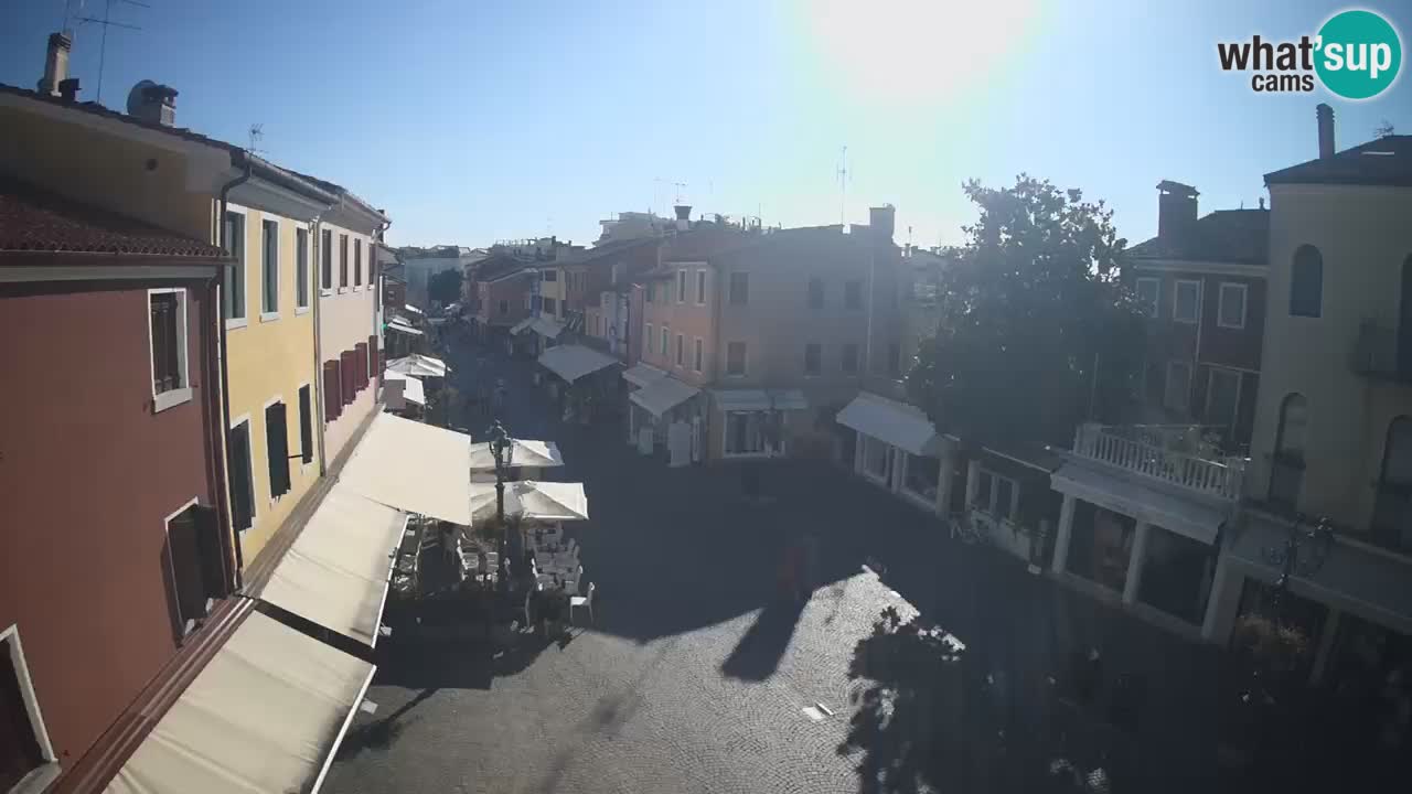 Caorle v živo | staro mestno jedro – Caorle poimenova Male Benetke