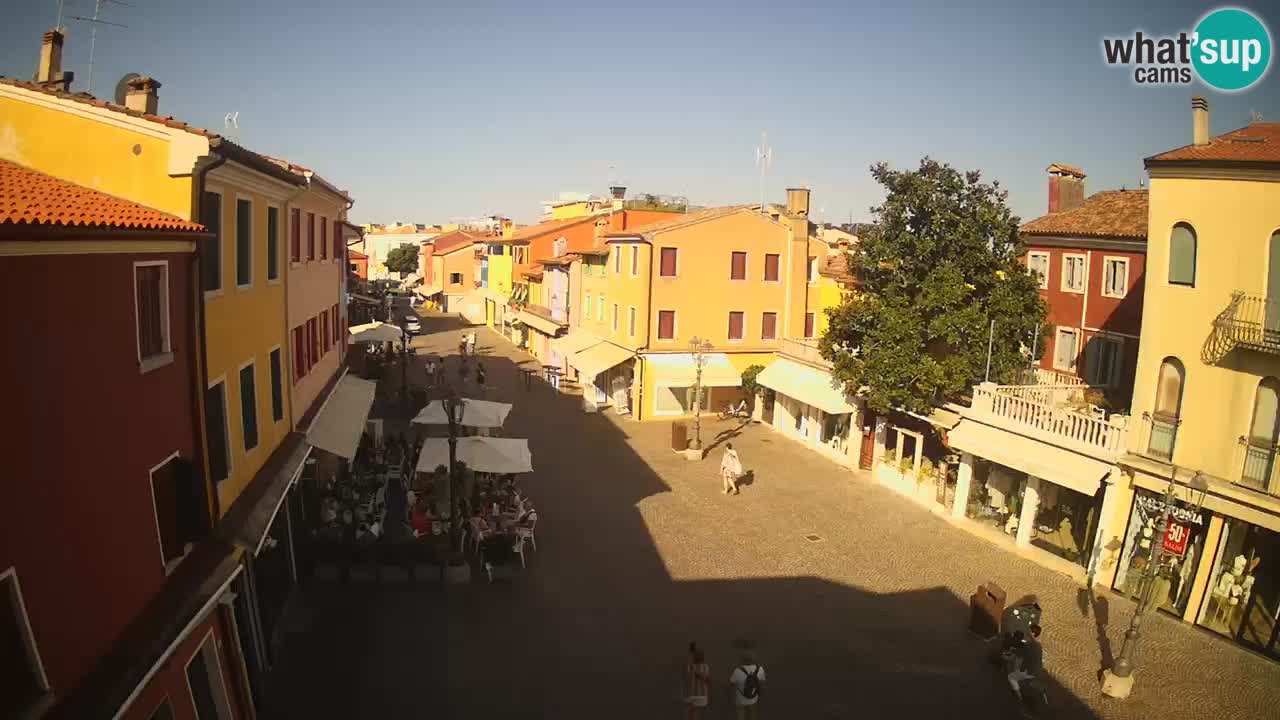 Caorle v živo | staro mestno jedro – Caorle poimenova Male Benetke