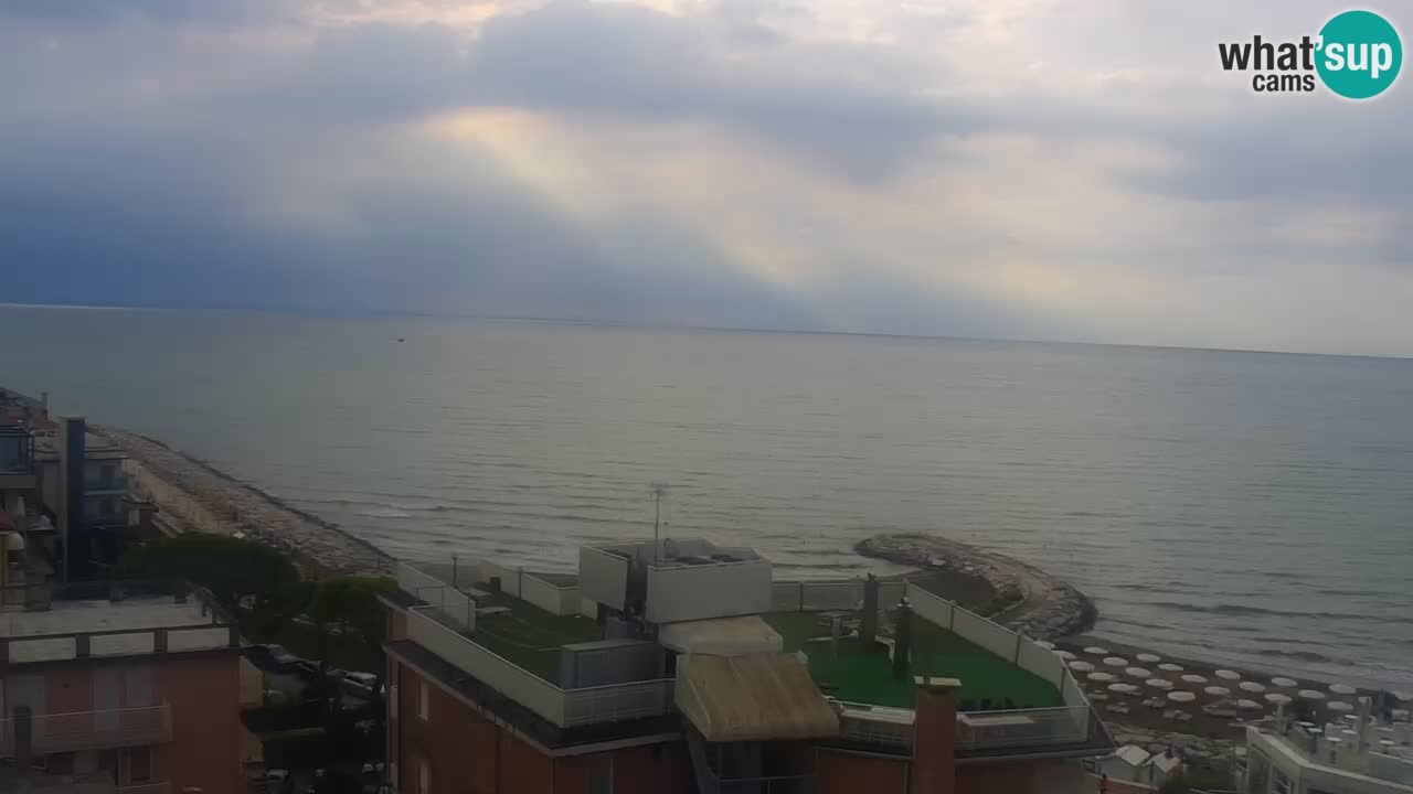 Webcam Caorle Ponente beach from Hotel Marco Polo