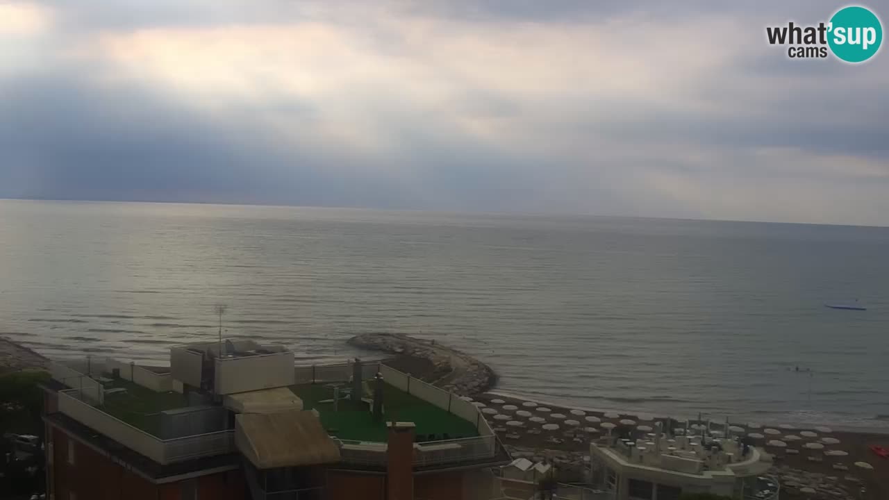 Caorle webcam Ponente beach from hotel Marco Polo