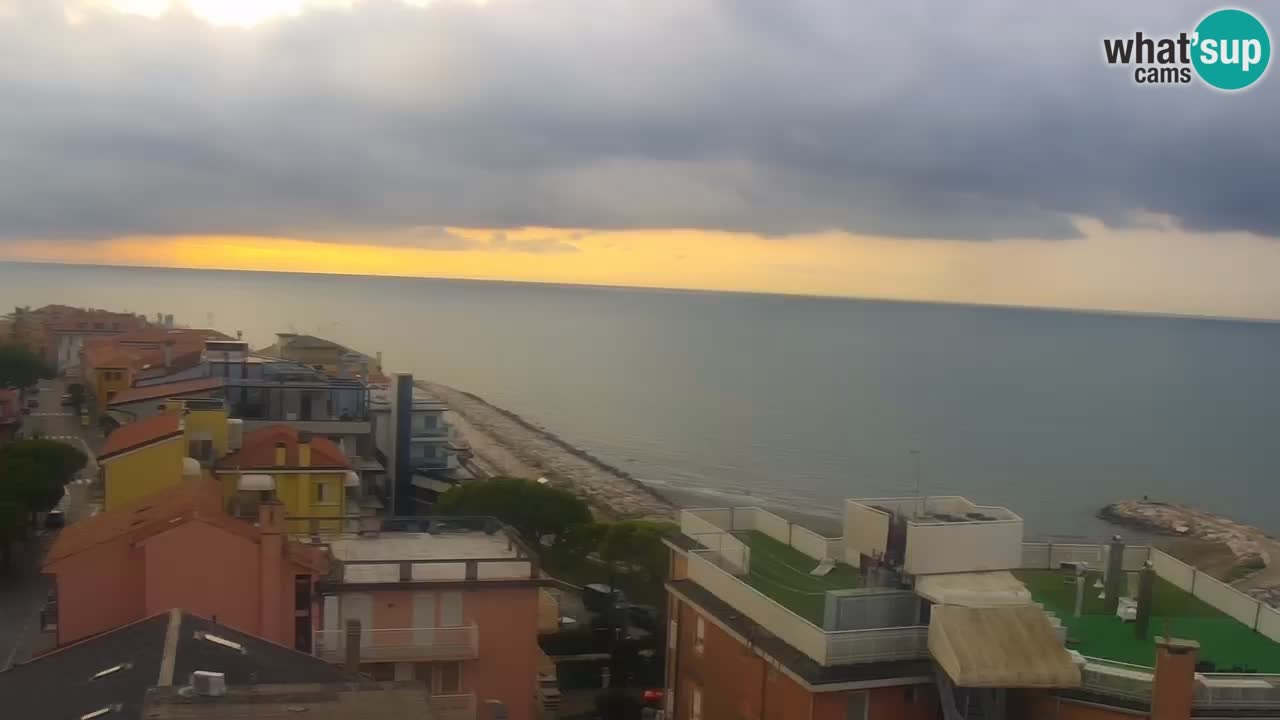 Caorle webcam Ponente beach from hotel Marco Polo