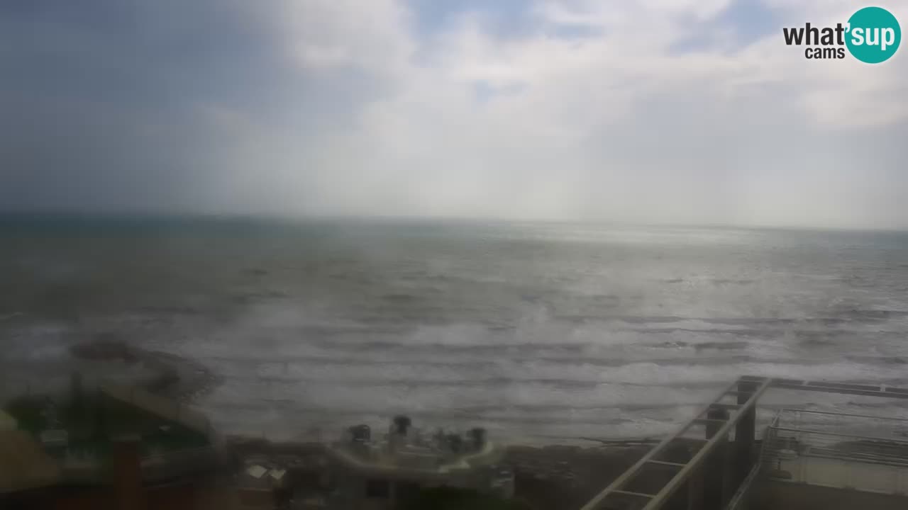 Webcam Caorle Ponente beach from Hotel Marco Polo