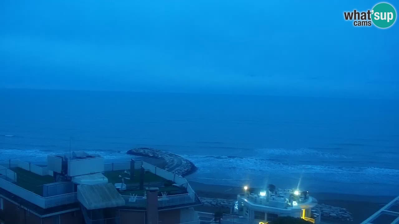 Webcam Caorle Ponente beach from Hotel Marco Polo