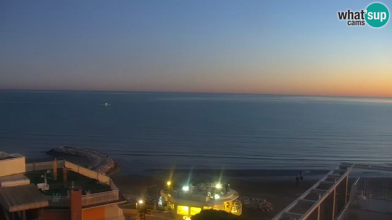 Webcam Caorle Ponente beach from Hotel Marco Polo