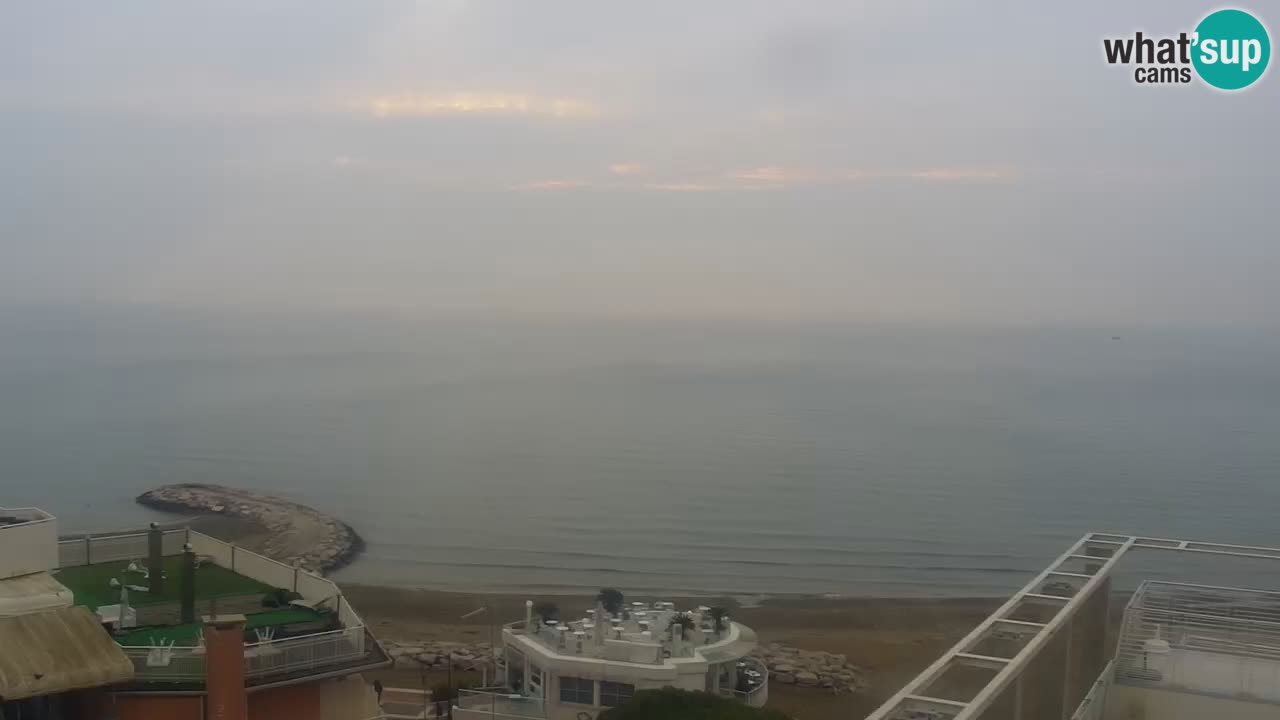 Caorle – Ponente beach webcam live