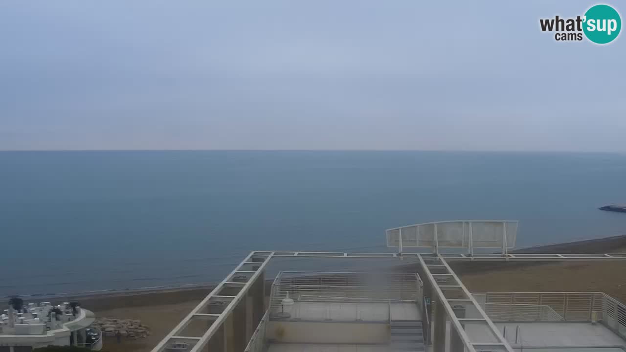 Webcam Caorle Ponente beach from Hotel Marco Polo