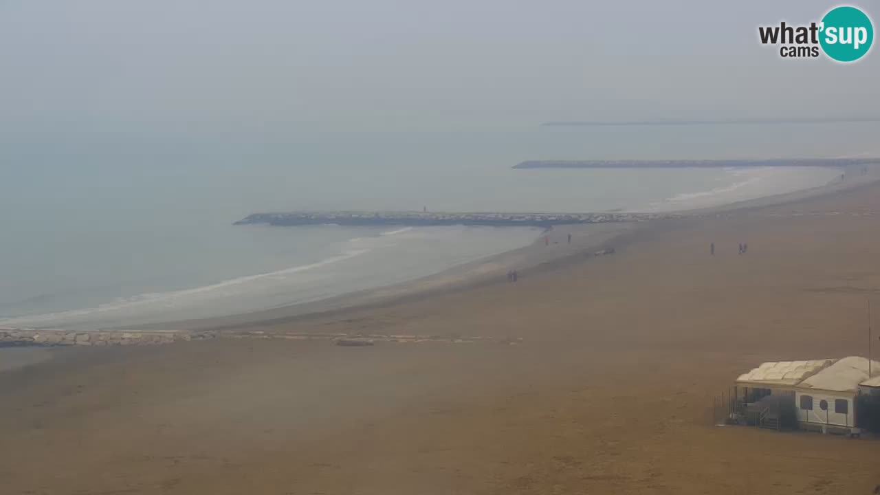 Webcam Caorle Ponente beach from Hotel Marco Polo