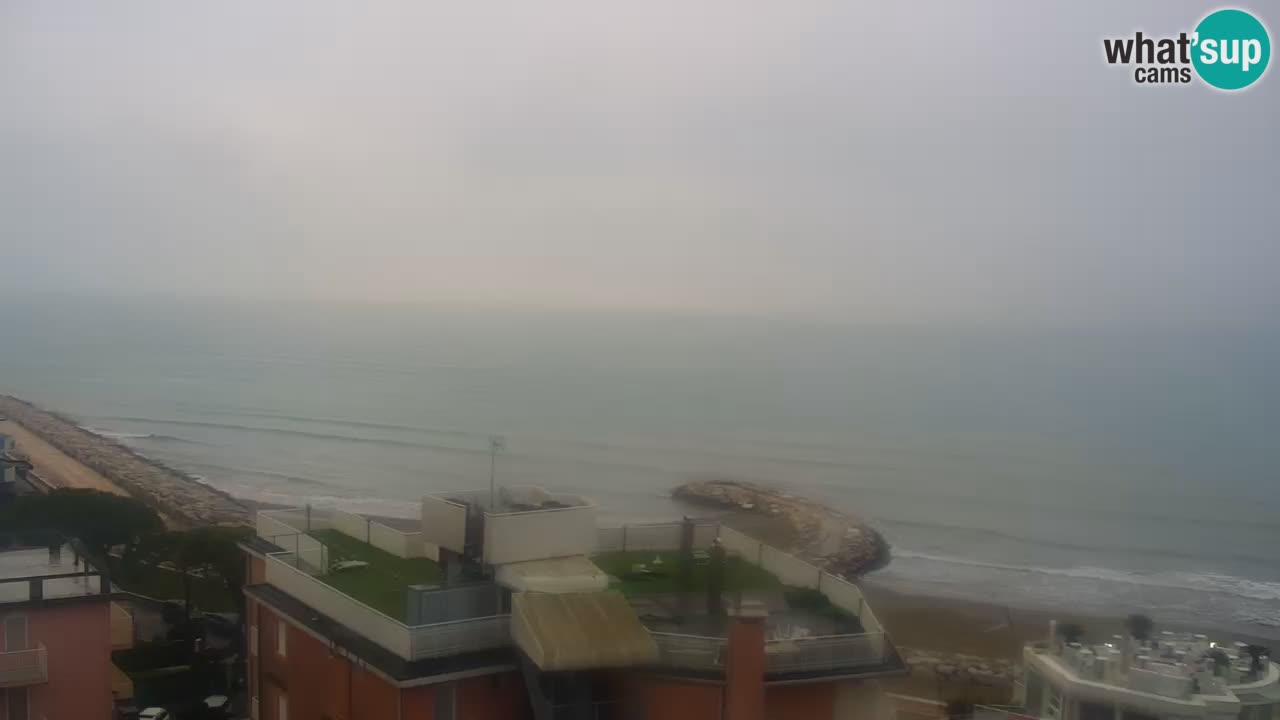 Webcam Caorle Ponente beach from Hotel Marco Polo