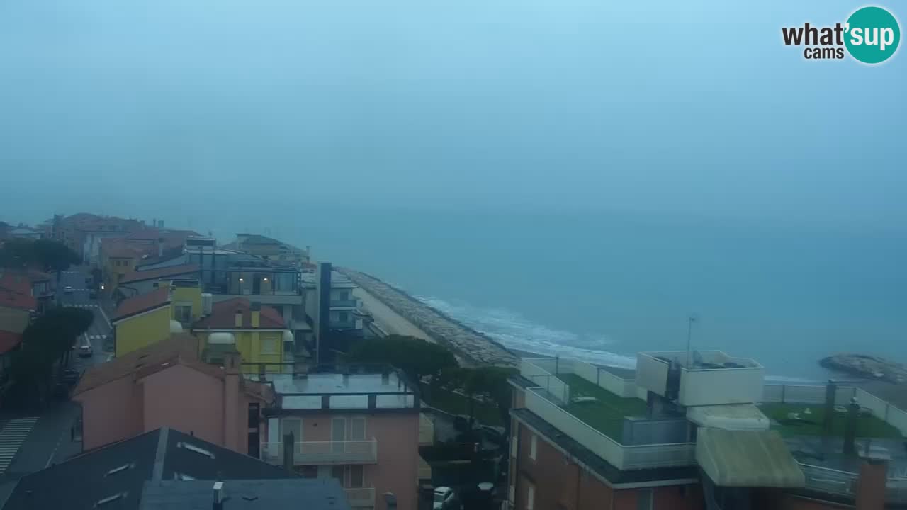 Caorle webcam Ponente beach from hotel Marco Polo