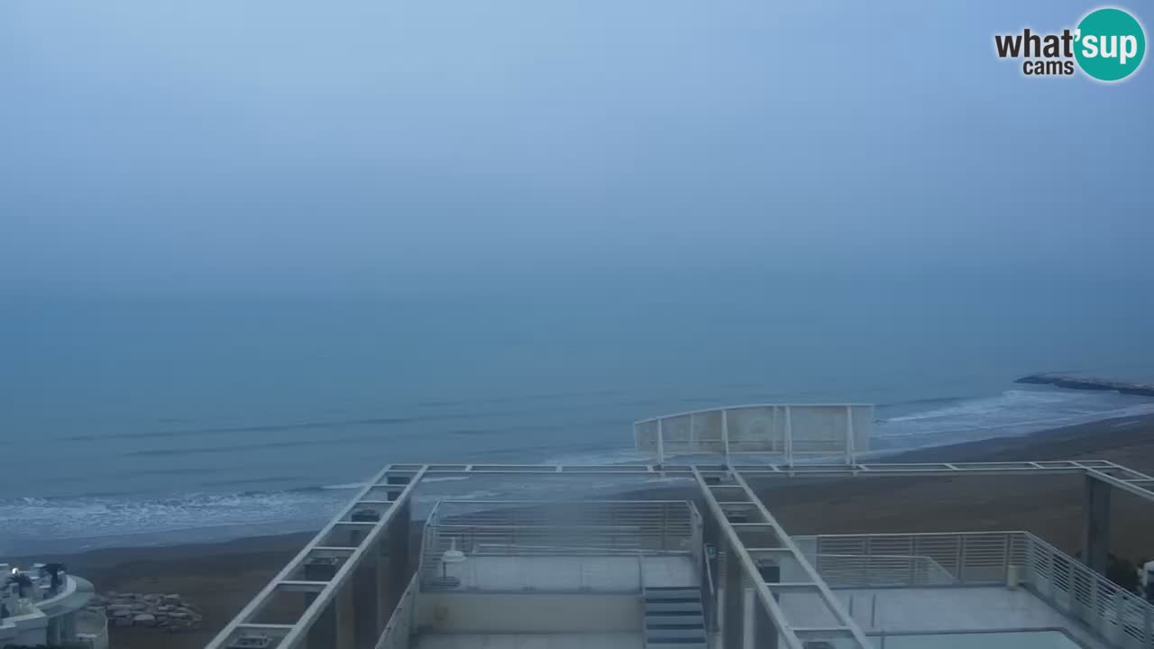 Caorle – Ponente beach webcam live