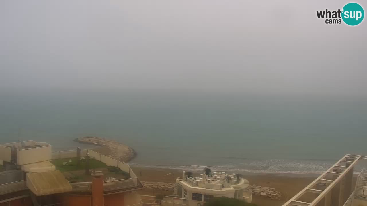 Webcam Caorle Ponente beach from Hotel Marco Polo