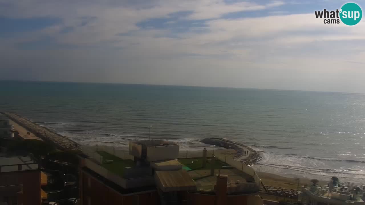 Caorle – Ponente beach webcam live