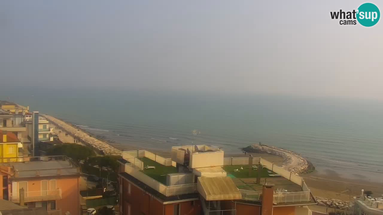 Webcam Caorle Ponente beach from Hotel Marco Polo