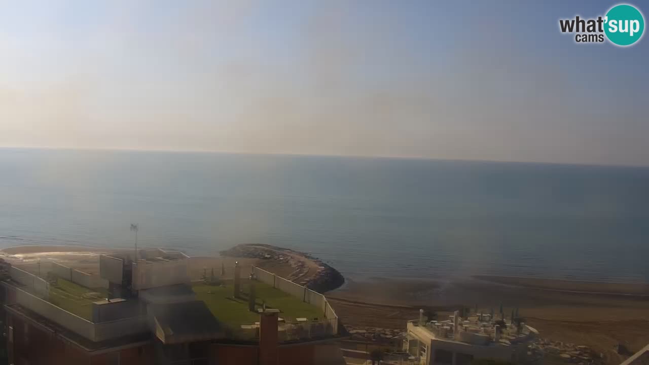 Caorle webcam Ponente beach from hotel Marco Polo