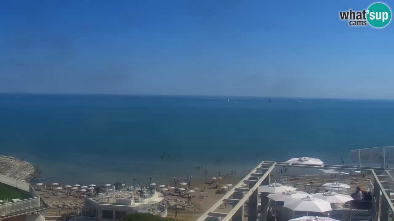 Caorle – Ponente beach webcam live