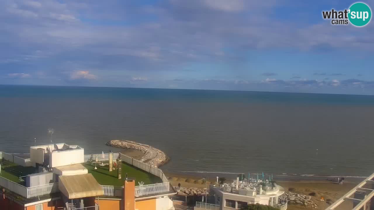Webcam Caorle Ponente beach from Hotel Marco Polo