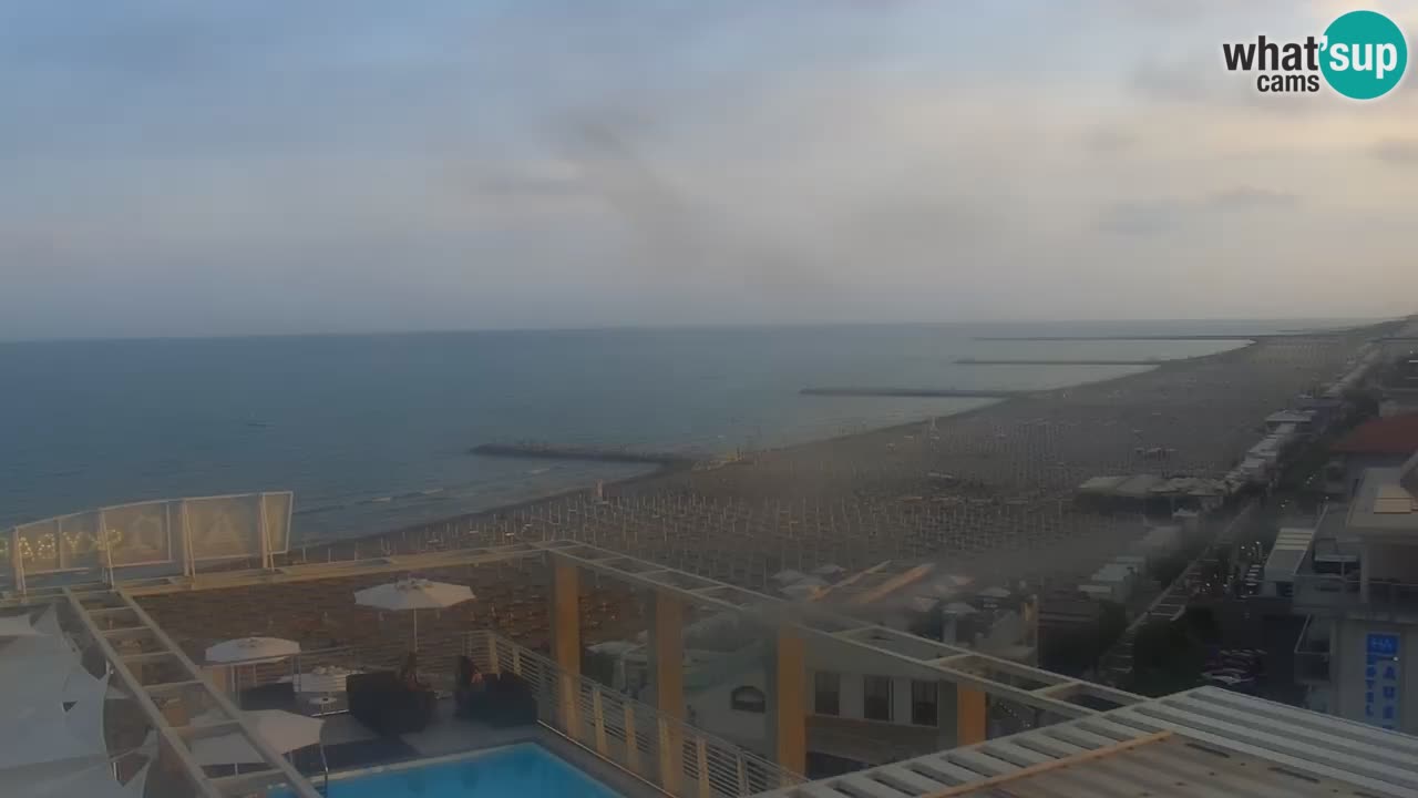 Caorle webcam Ponente beach from hotel Marco Polo