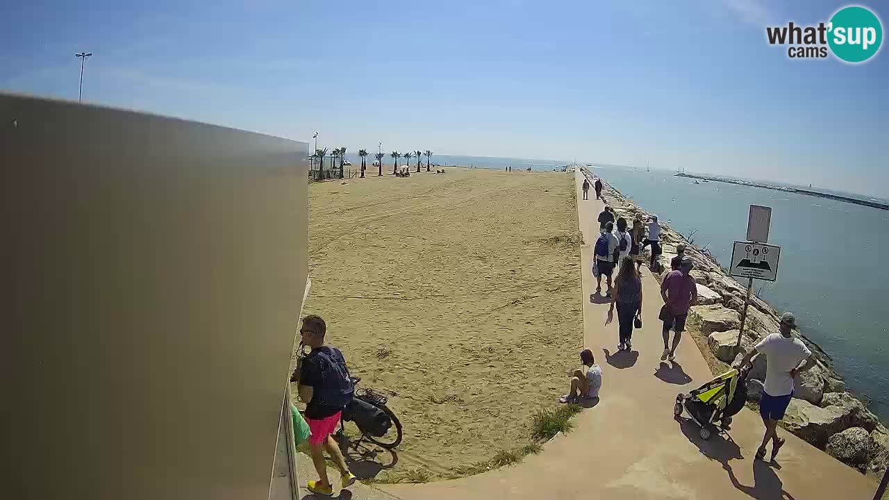 Spletna kamera Caorle  – Plaža Ponente – ob kanalu Livenza
