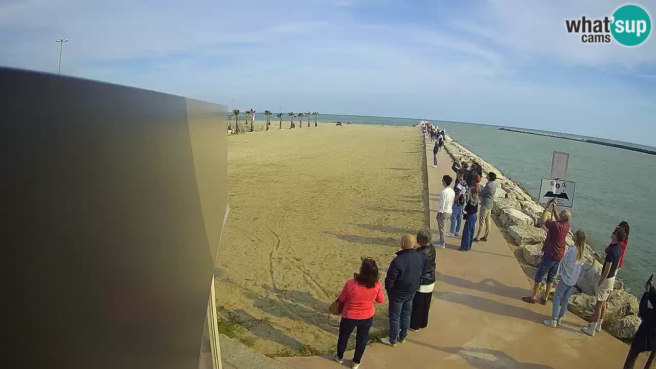 Web kamera Caorle  – Plaža Ponente – ob kanalu Livenza