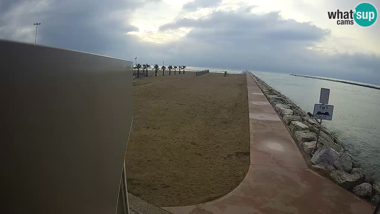 Caorle Pic Nic Ponente strand webcam – kanal Livenza