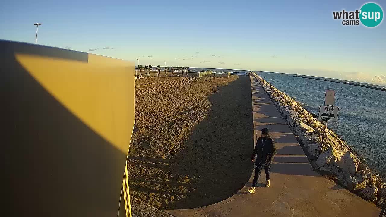 Pic Nic Caorle Web kamera – Plaža Ponente – ob kanalu Livenza