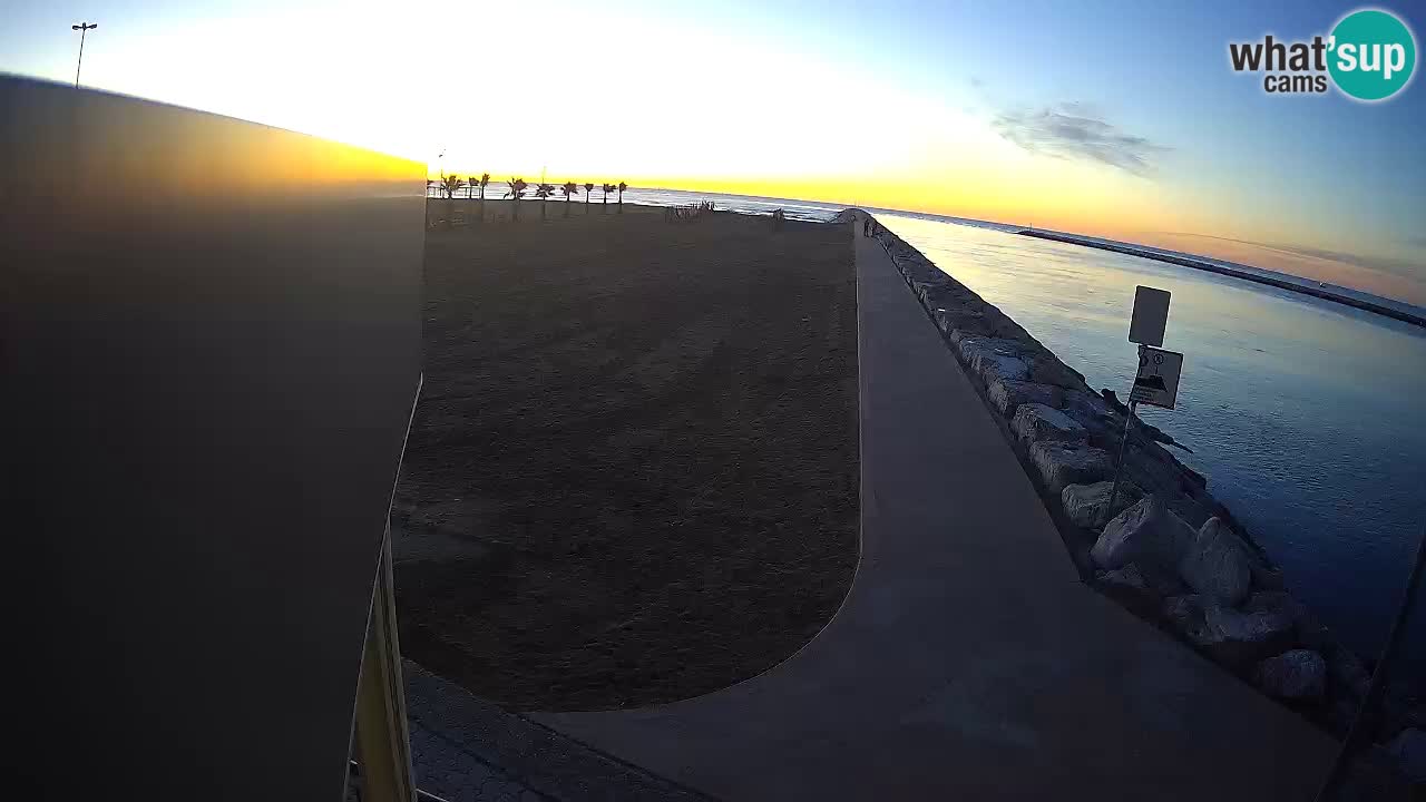 Caorle Pic Nic Ponente strand webcam – kanal Livenza