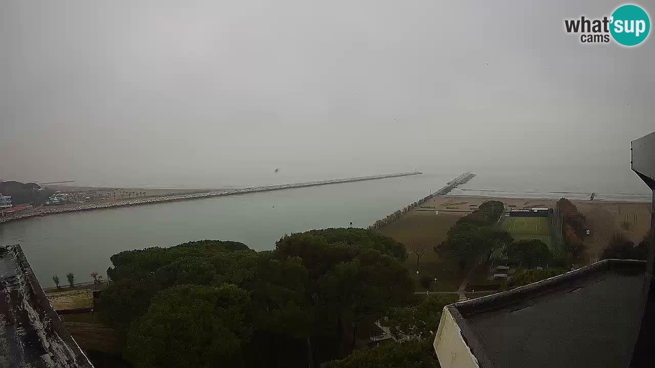 Spletna kamera Pic Nic Caorle – ob kanalu Livenza – Plaza Ponente