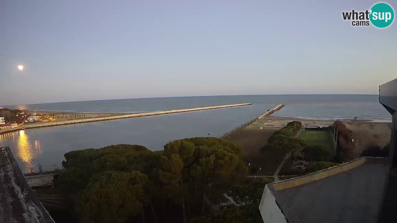 Spletna kamera Pic Nic Caorle – ob kanalu Livenza – Plaza Ponente