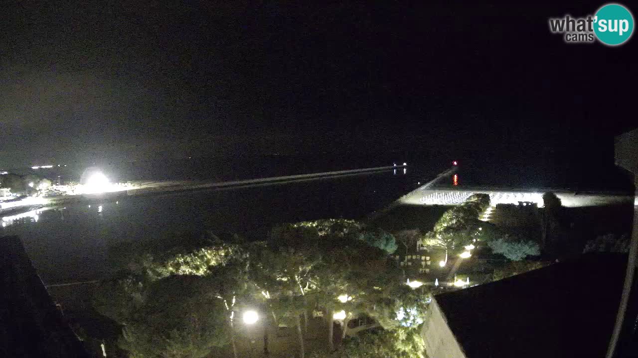 Caorle Pic Nic webcam- Ponente beach near Livenza channel