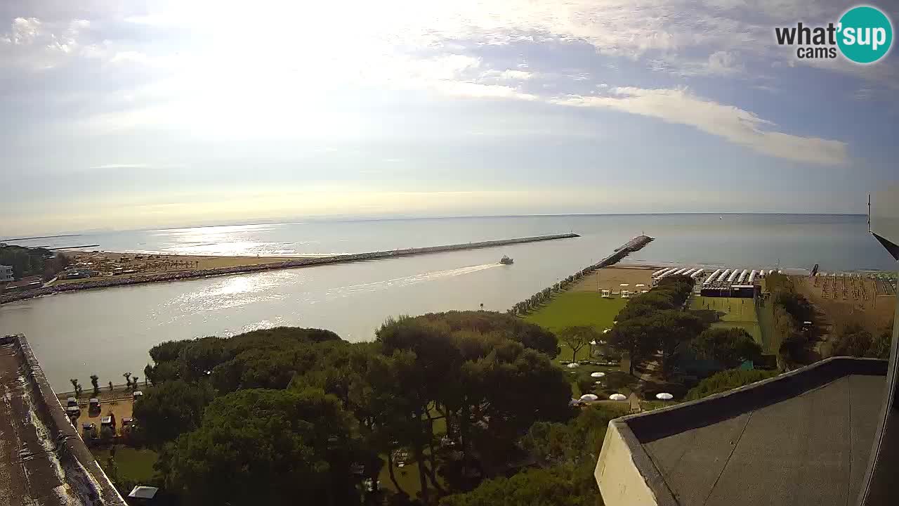 Spletna kamera Pic Nic Caorle – ob kanalu Livenza – Plaza Ponente