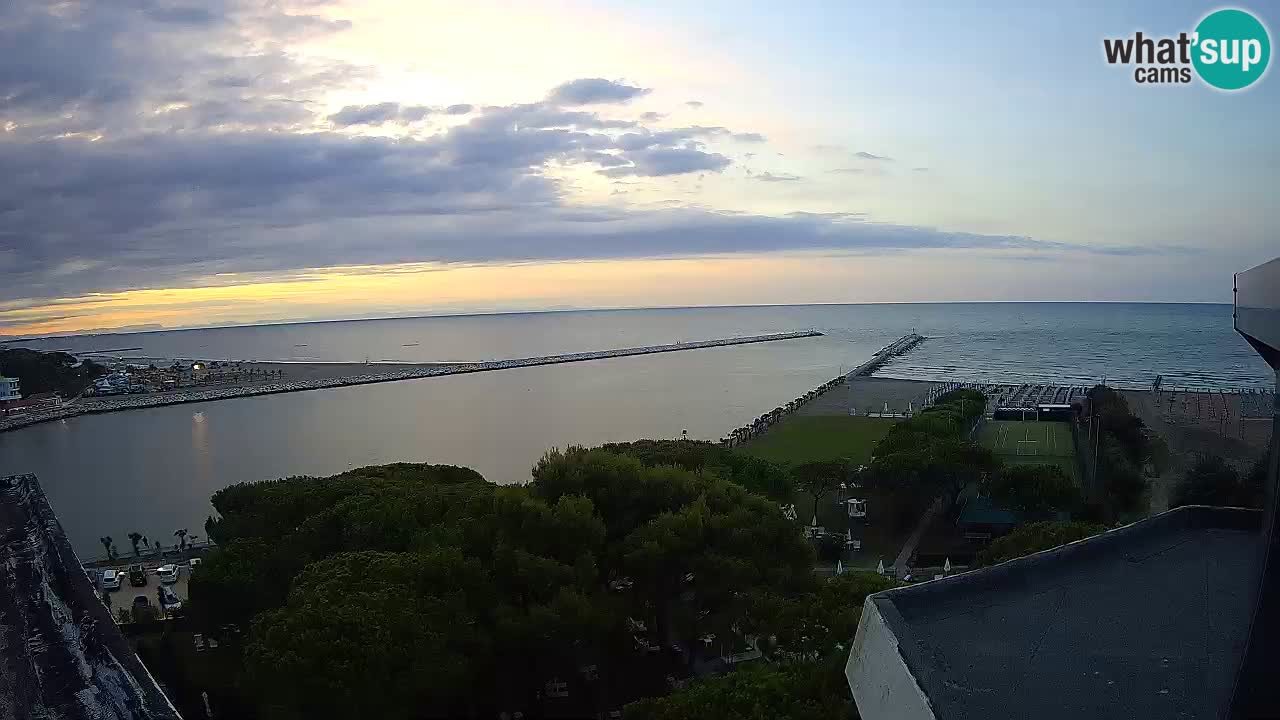 Spletna kamera Pic Nic Caorle – ob kanalu Livenza – Plaza Ponente