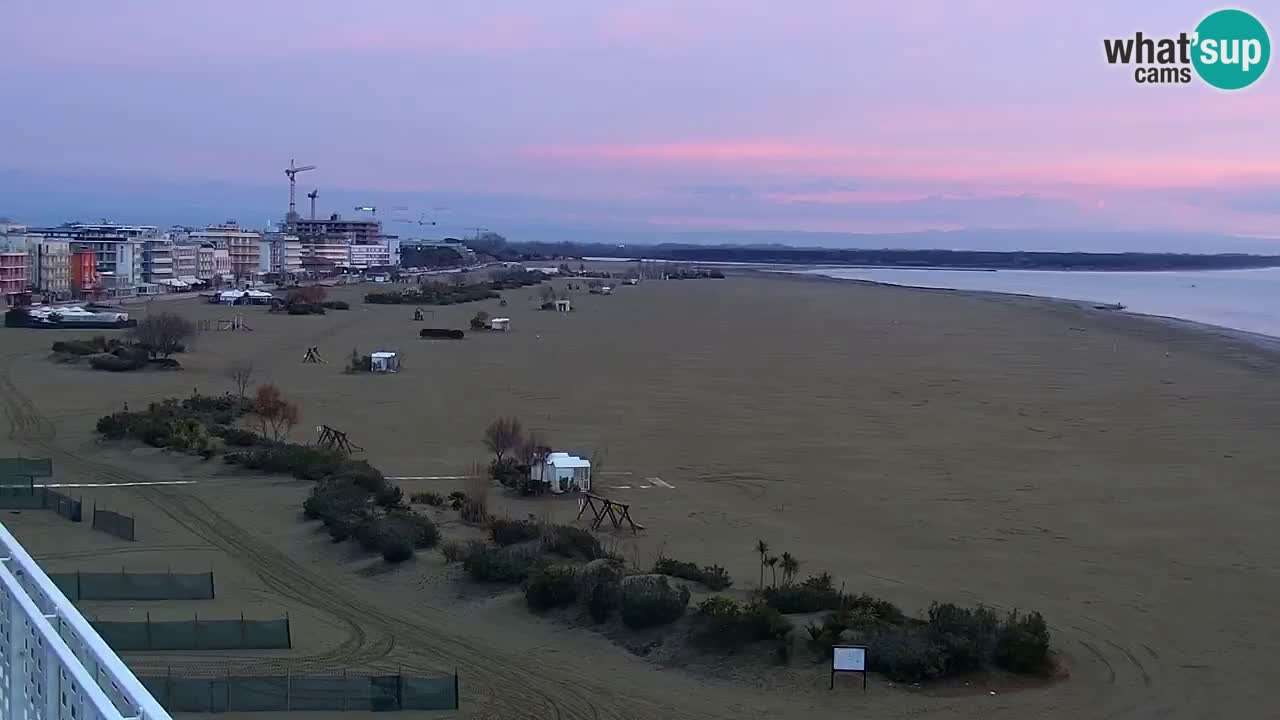 Webcam Caorle Levante beach live