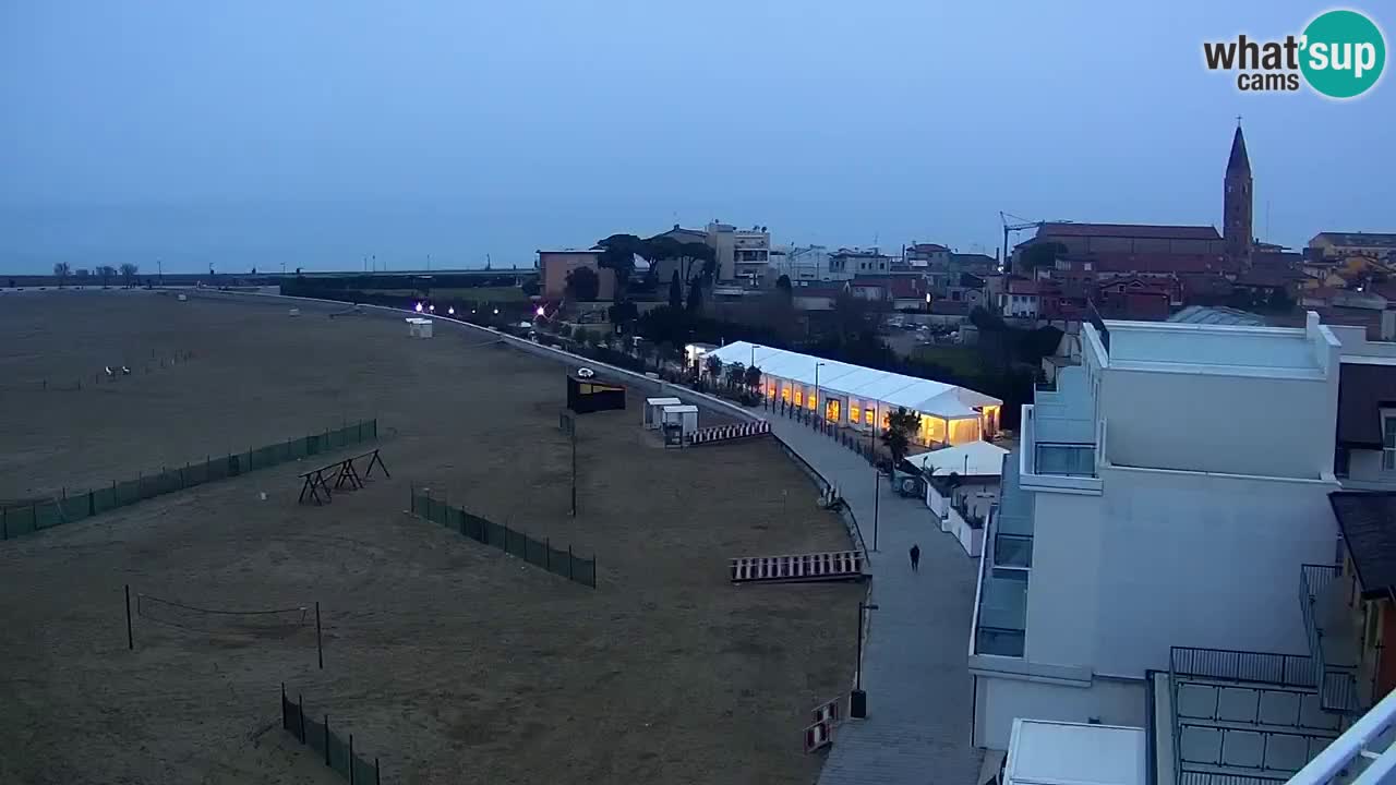 Webcam Caorle Levante beach live