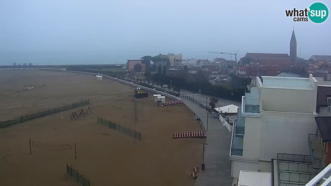 Webcam Caorle Levante beach live