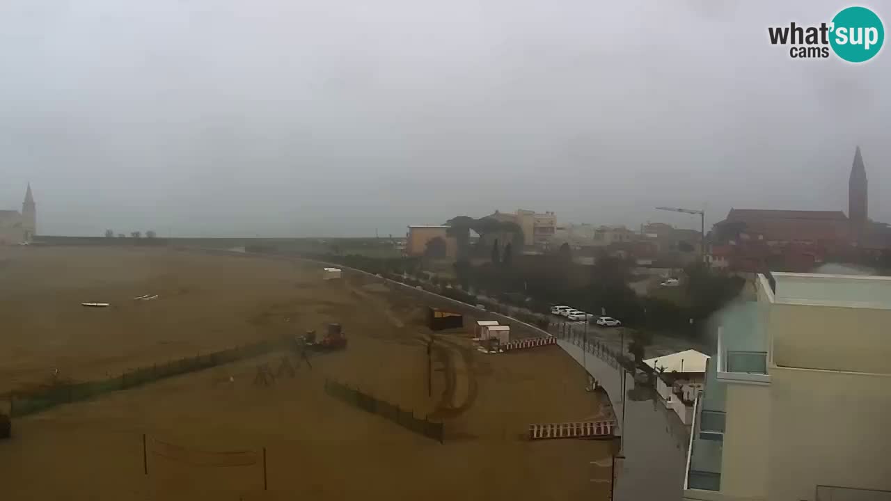 Webcam Caorle Levante beach live