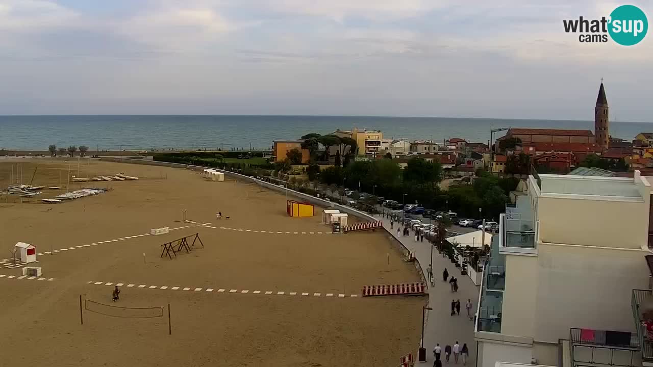 Webcam Caorle Levante beach live