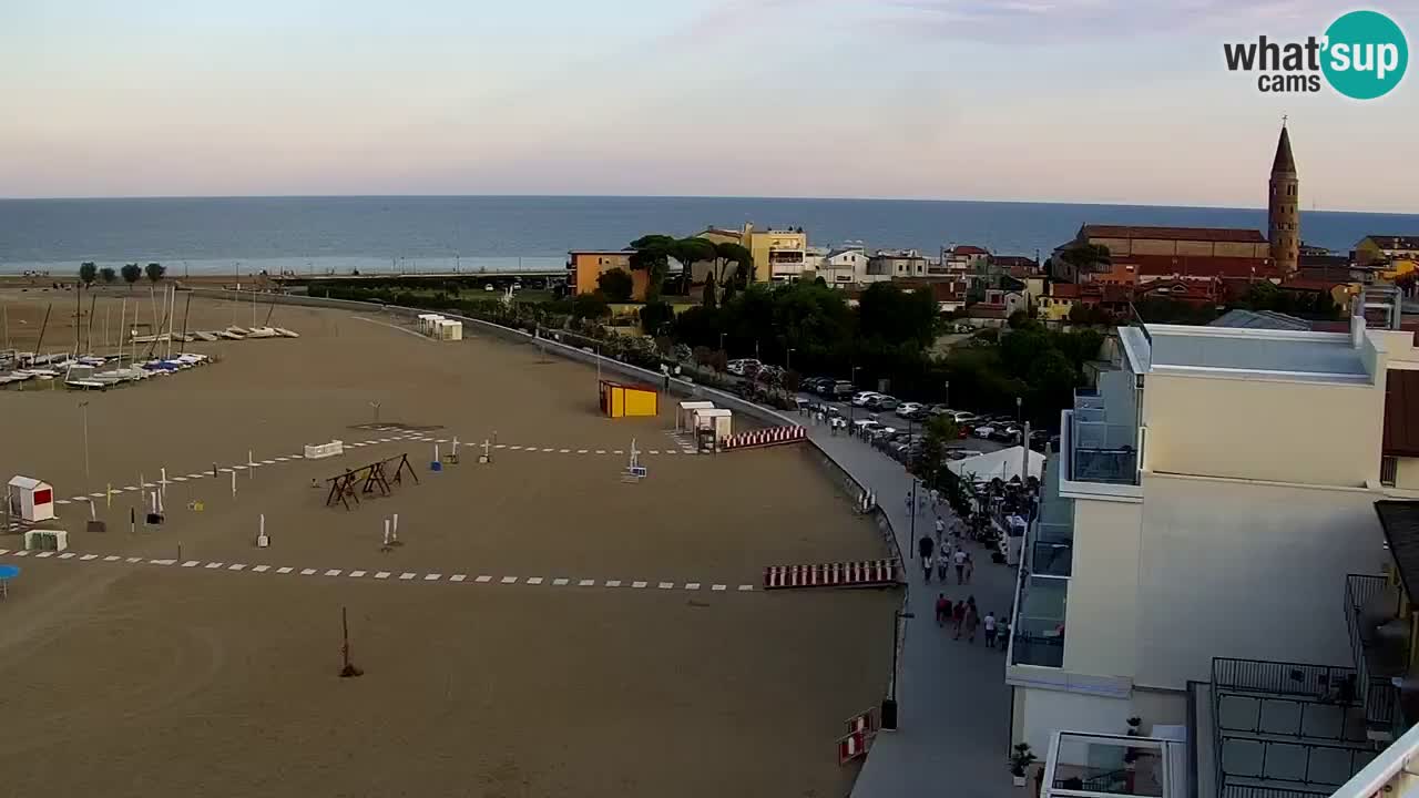 Webcam Caorle Levante beach live